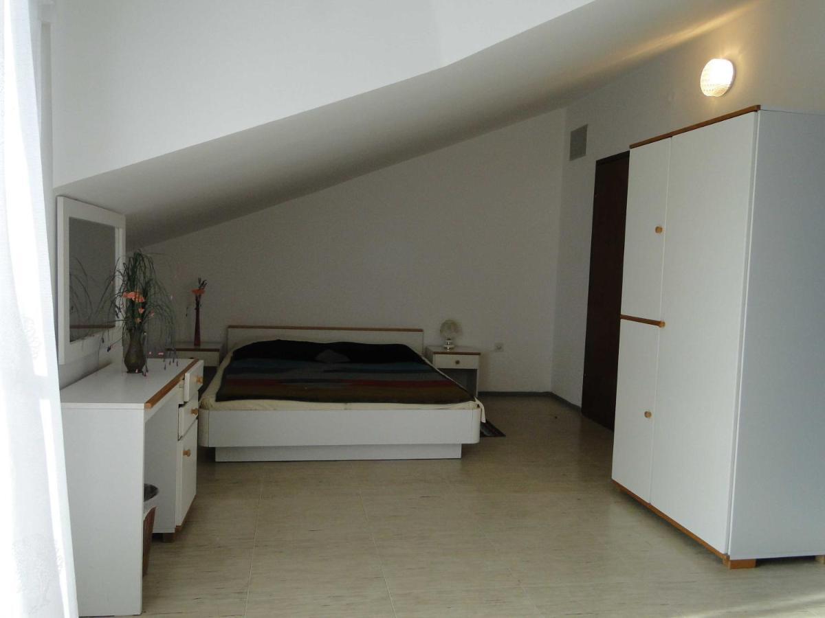 Apartments Majic Trogir Ruang foto